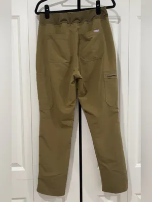 Women’s FIGS Martini Olive Yola HR Scrub Pants thumbnail 3