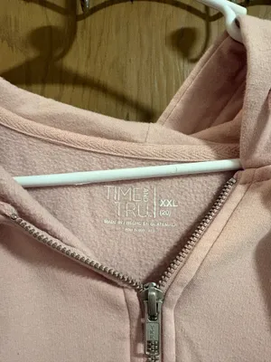 Time & Tru Zip up hoodie thumbnail 2