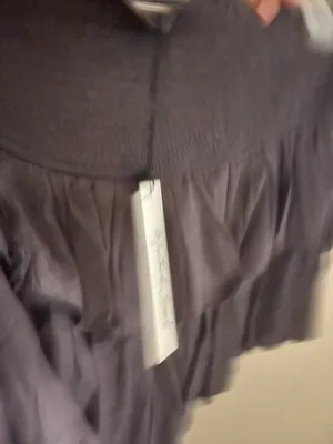 Versona grey skirt thumbnail 2