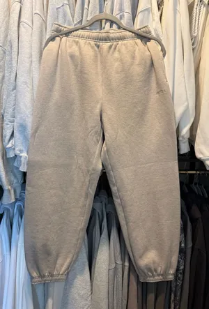 Aritzia Mega Sweatpants thumbnail 1