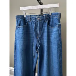 American Eagle Dreamy Drape Strigid Low-Rise Ultra Wide-Leg Jean Size 8 thumbnail 2