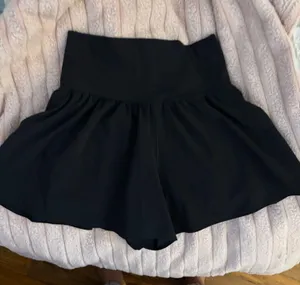 OFFLINE by Aerie Shorts Crossover thumbnail 2