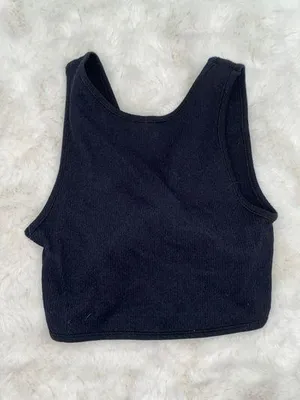 Garage Criss cross tank thumbnail 2