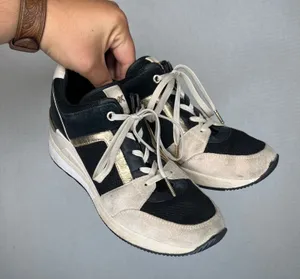 Michael Kors Wedge‎ Sneakers Black Gold Suede Leather Athletic Shoes Size 8 thumbnail 1