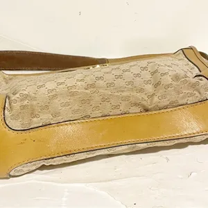 Gucci‎ Vintage GG Fabric Leather Trim Gold Hardware Shoulder Bag Pocketbook thumbnail 9