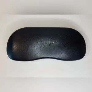 Ray-Ban‎ Sunglasses Black Case thumbnail 2