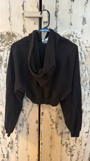 Alo Cropped Yoga Hoodie thumbnail 2