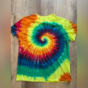 Scooby Doo Tshirt Size large thumbnail 3