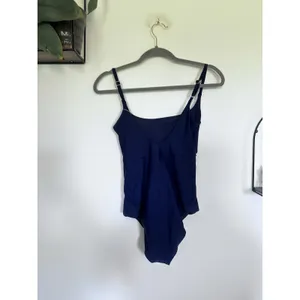 NWT Quince Deep Navy Blue Italian Cut Out One-Piece Swimsuit Sz Large thumbnail 4