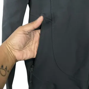 The North Face Women's Softshell Jacket - Black - Sz Medium (Company logo) thumbnail 4