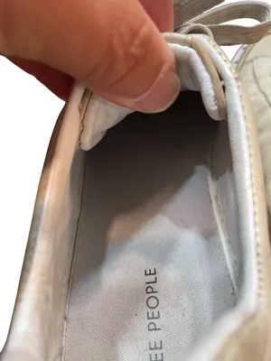 Free People wms cream white leather low top fashion sneakers sz 7 SKU 10-326 thumbnail 9