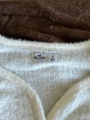 Hollister Sweater thumbnail 2