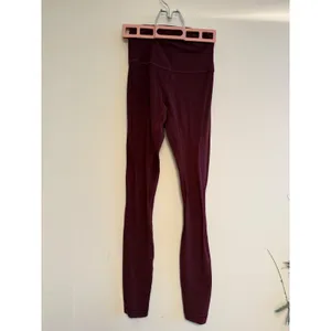 Lululemon Align High-Rise Pant 28 Burgundy Plum‎ Nulu Yoga Leggings Size 2 thumbnail 3