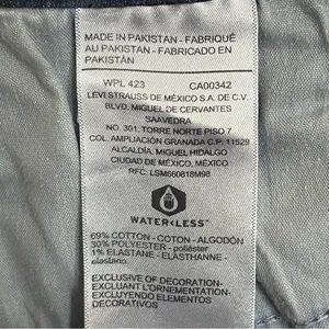 Levi's Jeans Womens 27 Curvy Bootcut Mid Rise Dark Washed Stretch Denim Blue‎ thumbnail 4