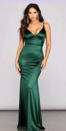 dress thumbnail 1