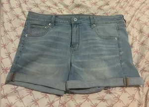 American Eagle Outfitters Midi Light Blue Jean Shorts Size 16 thumbnail 1