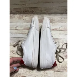 Taos Heart & Soul Lux Women's Sneakers Size 9 White Leather Casual thumbnail 7