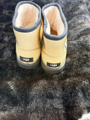 Women’s UGG Classic Clear Mini Waterproof Transparent Boots Yellow 4 thumbnail 3