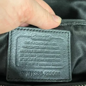 Coach Black Brown Medium size shoulder bag tote Leather Canvas thumbnail 4