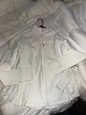 Lululemon Define Jacket thumbnail 1