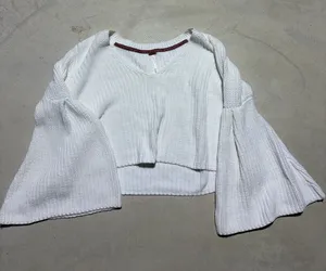 Free people White Bell-Sleeve Knit cropped sweater XS thumbnail 1