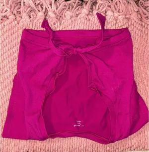 Urban Outfitters Top thumbnail 1