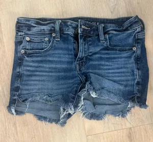 American Eagle Women’s Size 4 Distressed Denim Cutoff Shorts Dark Wash thumbnail 1