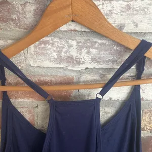 Navy Razor Back Loose Fitting Workout Top with Pockets Size S Blue thumbnail 5
