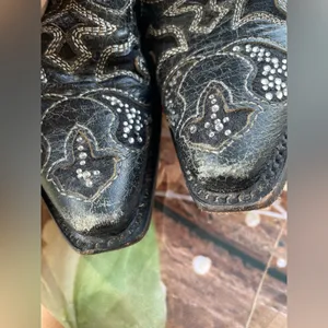 Corral Black Heeled Boots with Western Flair thumbnail 8