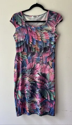 Multicolor feather thumbnail 1