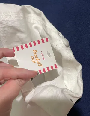 summer hat thumbnail 3