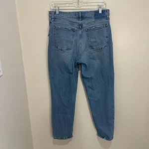 Abercrombie & Fitch The Mom High Rise Jeans Blue Medium Wash 29 8R Womens‎ thumbnail 3