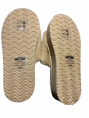 Women's MUK LUKS Faux Fur Slippers Beige Size 7.5 thumbnail 3
