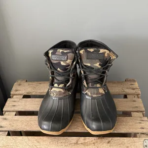 Sperry Saltwater Camo Womens Size 8.5M Water proof Lace up‎ Duck boots A53 thumbnail 4