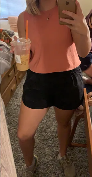 Lululemon cropped tank thumbnail 1