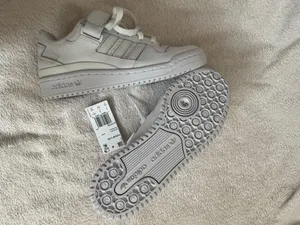 Adidas Forum Low Casual Shoes thumbnail 5