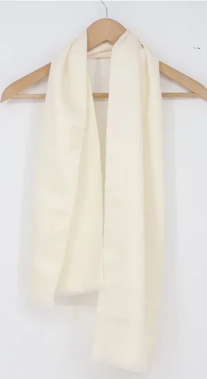 Stefano Scarf Unisex One Size Cream Paisley Damask Eyelash Fringe Good thumbnail 1