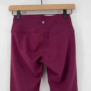 Yogalicious Women XS Mid-Rise Capri‎ Legging Maroon Stretch Athleisure Yoga Gym thumbnail 5