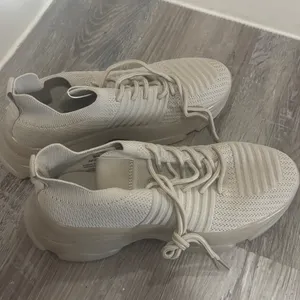 Cushionare Apolo Lace Up Knit Sneaker Taupe Beige Memory Foam Athletic Shoe 9M thumbnail 8