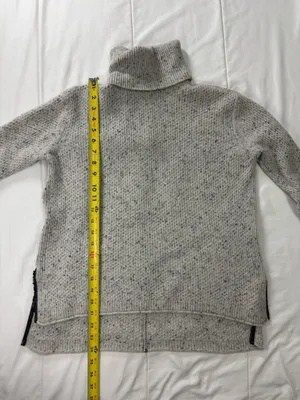 C by Bloomingdale's Women's Cashmere Turtleneck Sweater Gray Speckled Size S thumbnail 4
