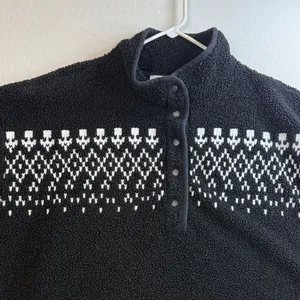 LOFT Black and White Patterned Sherpa thumbnail 3