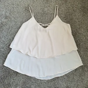 Source Unknown Light Pink Spaghetti Strap V-Neck Ruffle Tiered Dressy Tank Top Summer Sz Small thumbnail 1