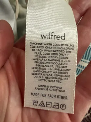 Aritzia Wilfred Classic Plaid Old Money Academia Mini Skirt Size 2. thumbnail 7
