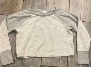 Beyond Yoga, Heather Gray cropped crewneck thumbnail 1
