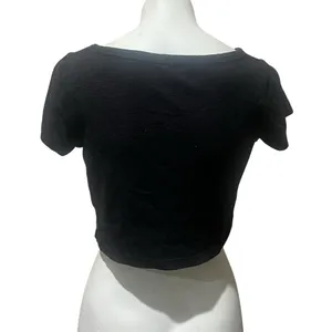 Madewell Womens Cropped T-Shirt Size M Black Solid Scoop Neck Short Sleeve thumbnail 6