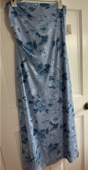 Passports Midi Strapless Blue Floral Dress thumbnail 1