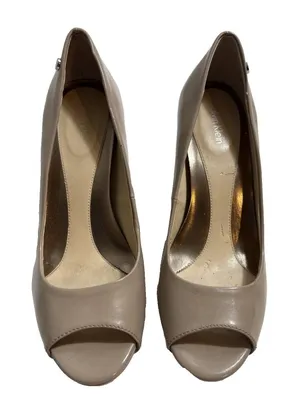 Seven7 Calvin Klein Taupe Dress Shoes Women’s 7M Pump Open Toe Rubber Sole thumbnail 1
