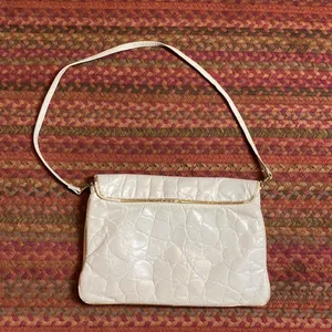 80s VINTAGE WHITE GENUINE LEATHER STUDDED PURSE / OVERSIZED CLUTCH thumbnail 8