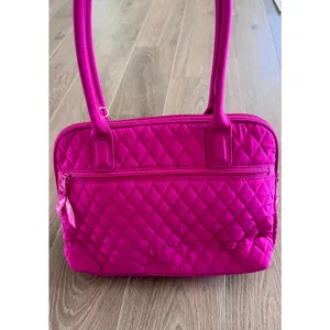 VTG Vera Bradley Zip Around Handbag Shoulder Bag Solid Magenta Quilted NEW thumbnail 9