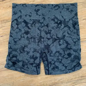 Gymshark camo shorts thumbnail 3